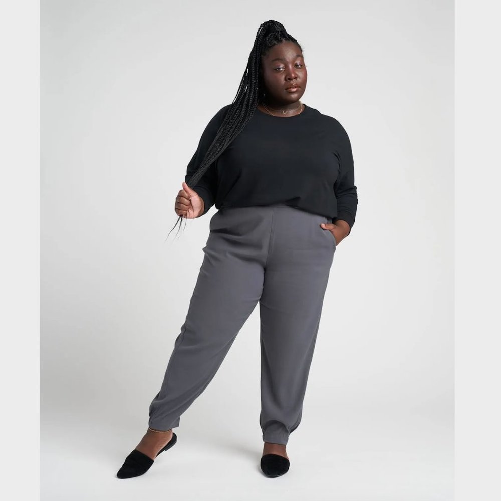 🍉NWT Universal Standard Dylan Luxe Twill Joggers